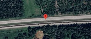 Stopp på E18 på grund av en singelolycka