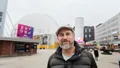 Markoolio högläser erotisk bok i SVT