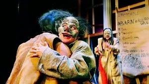 Foto: BERTIL HERTZBERG Ankarsrum blir den enda orten i norra Kalmar län där Byteatern ger föreställningen "Trassel på Kersti Rumpas krog"