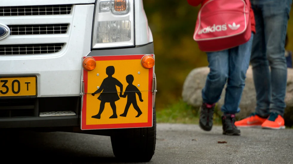 Efter 9 juni blir det inga fler skolskjutsar mellan skolan och fritidshemmet. 