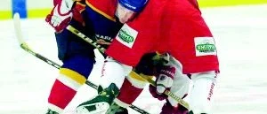 Hockeylaget som visar upp helt fel sida...