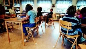 En mörknande eller ljusnande framtid? Åsikterna om tillståndet i grundskolan går isär. Facket menar att kommunen bryter mot skollagen men det påståendet tillbakavisas. 
Foto: Scanpix