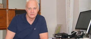 Kommunchefen kritisk till V-kommentar
