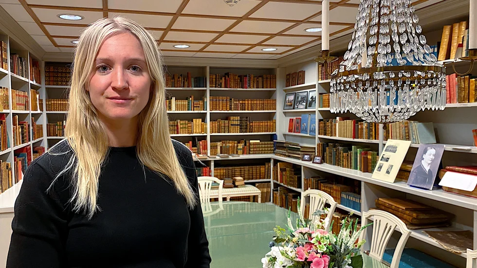Kuratorn Anna Andersson tycker det är en bra idé att prata med ungdomar om sömn, precis som man pratar om andra saker.
