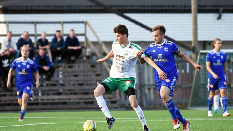Peter Berglund och Storfors föll med 0-2 borta mot Baik.