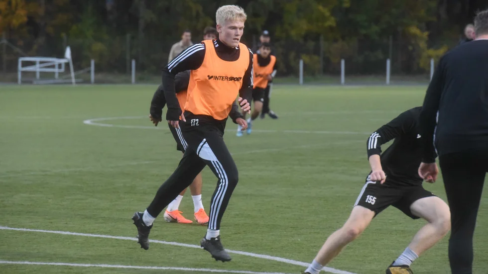 Arvid Eckerstig från Hultsfreds FK var en av spelarna som provtränade med Vimmerby på tisdagen.