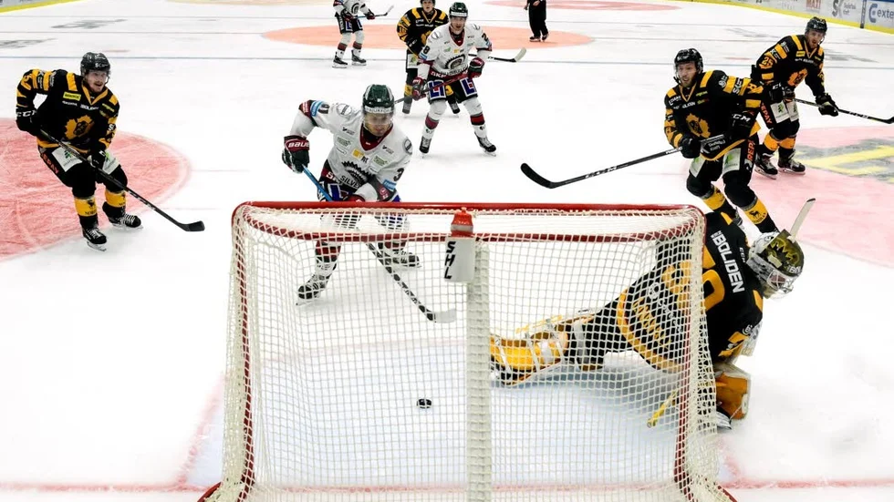 Skellefteå AIK blev krossade hemma mot Frölunda. (Arkivbild)