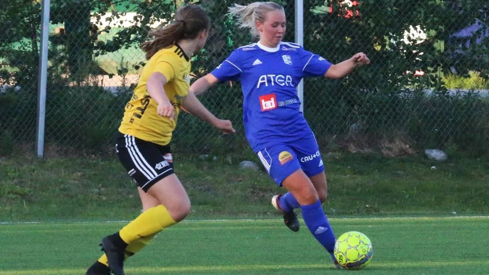 Lovisa Holmbom gjorde två mål när Storfors vann. (Arkivbild)