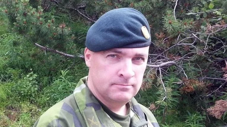 Urban Edlund är chef för Arméns jägarbataljon i Arvidsjaur och är mycket besviken på de tre soldaterna som misstänks ha stått onyktra på sina poster i högvakten. "Det förvånar mig. Det här är dugliga och bra soldater som brustit grovt i omdöme" säger han. (Arkivbild)
