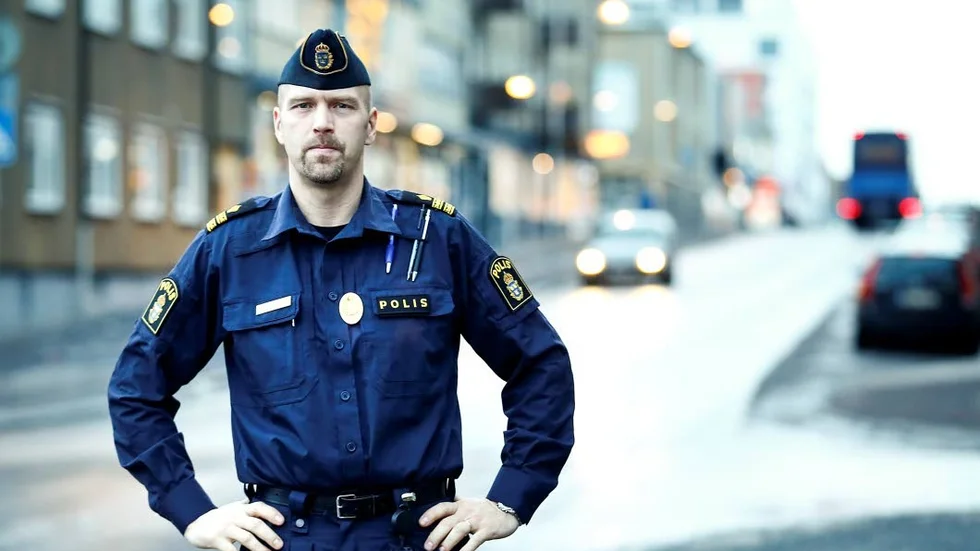 Sektionschefen för trafikpolisen region nord, Daniel Pettersson, menar att det råder kompetensbrist inom svensk polis på trafikområdet.