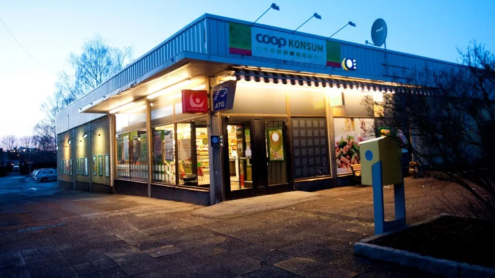 Så här såg det ut när Coop-butiken fortfarande var öppen. Frågan är om det kan öppnas en ny matbutik i de numera tomma lokalerna.