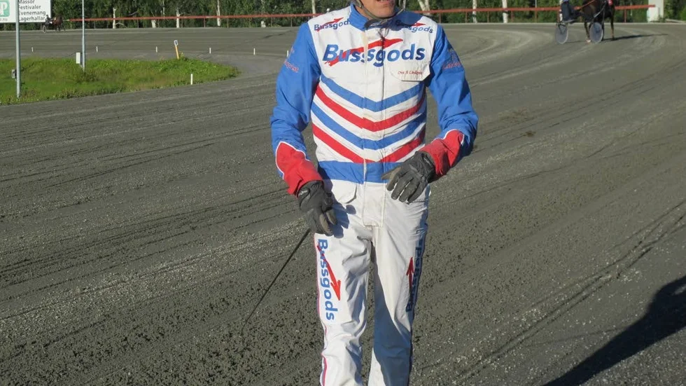 Kuskässet Ove A Lindqvist körde hem en trippel på Bodentravet måndag eftermiddag .