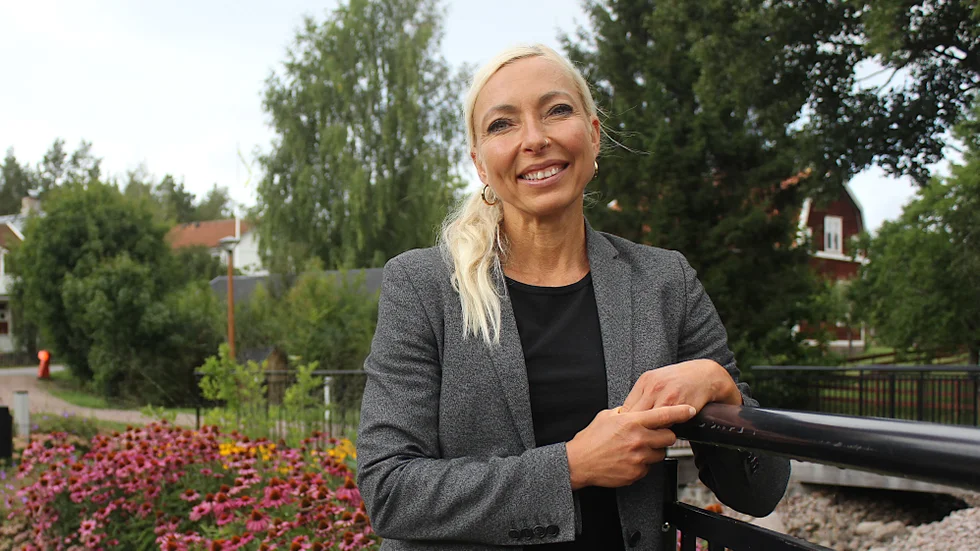 Sara Dolk sitter på dubbla stolar vid samhällsbyggnadsenheten till dess att Daniel Niklasson planerar att återgå som chef vid årskiftet.