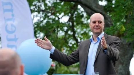 Moderatledarens inbjudan till övriga borgerliga partier är ett försök att behålla initiativet i alliansen.