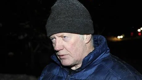 HJÄLTE. Arnold Åström räddade livet på sin granne och i dag kallar alla honom för en hjälte. "Jag gjorde bara vad jag kunde", säger han.