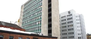 Flyttkarusell att vänta i stadshusen