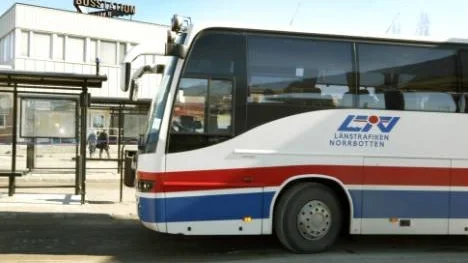 Piteå, som inte har någon representant i Länstrafikens styrelse, drabbas hårdast i Norrbotten av företagets nedskurna busstrafik.