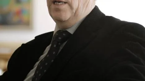 Kommunalrådet Peter Roslund (S) hänvisar till en överenskommelse som innebär att staten ska skjuta till pengar om äldreomsorgen i Piteå blir dyrare för kommunen. (Arkivbild)