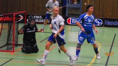 Hemmalagets målvakt Cecilia Persson höll nollan när laget mötte Stil Innebandy.