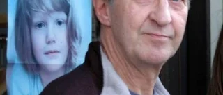 "Politikerna biter sig i svansen"