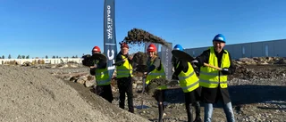 Nya logistikcentrat – stort som elva fotbollsplaner • Här ska upp till 300 nya jobb i Enköping skapas