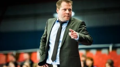 l Mikael Johansson.