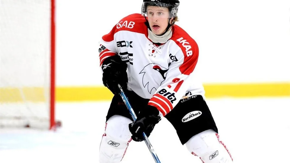 PASSADE FRAM. Kirunaforwarden Joel Törmä passade fram till två av Kirunas mål.