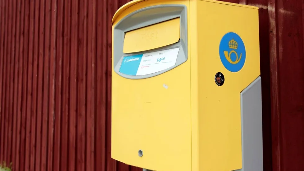 Får du hem fel post? Lägg brevet i en gul låda igen.