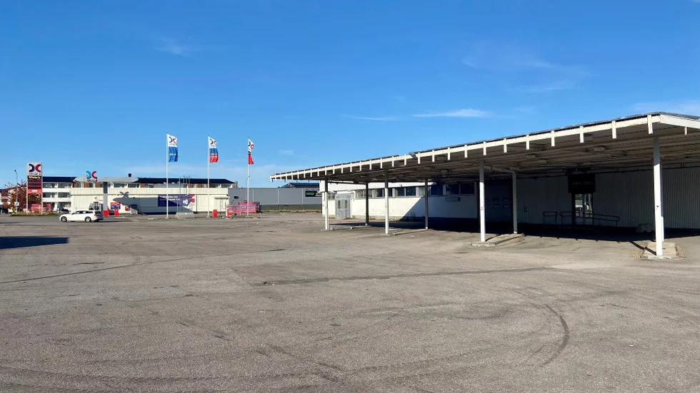 På den här tomten, fastigheten Gluggen 1, vill Lidl bygga en butik.