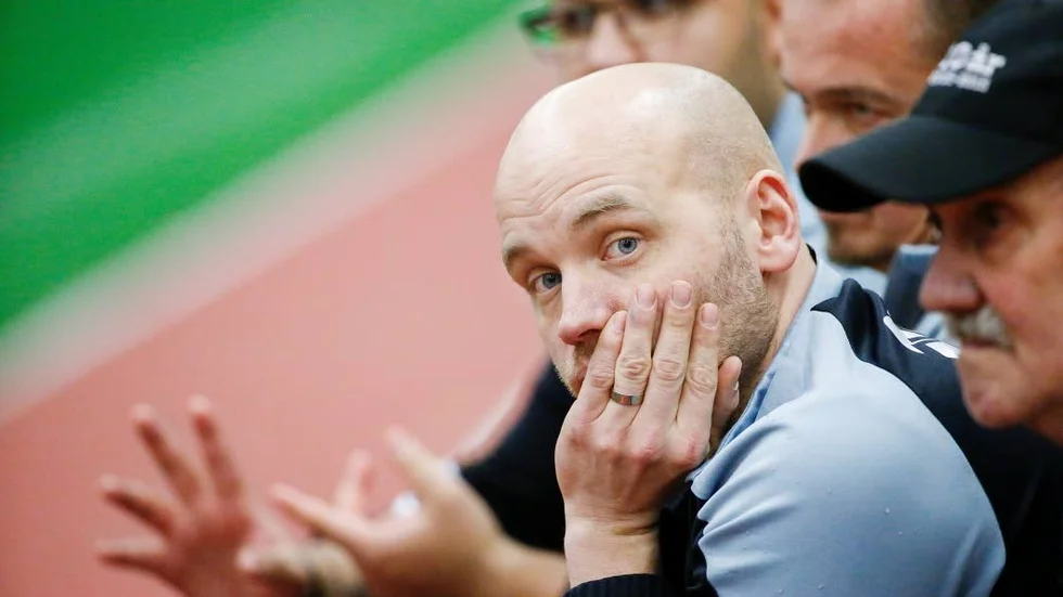 Tre roller. Tränare, sportchef och ordförande. Krister Taivalsaari har många bollar i luften med GMFF.