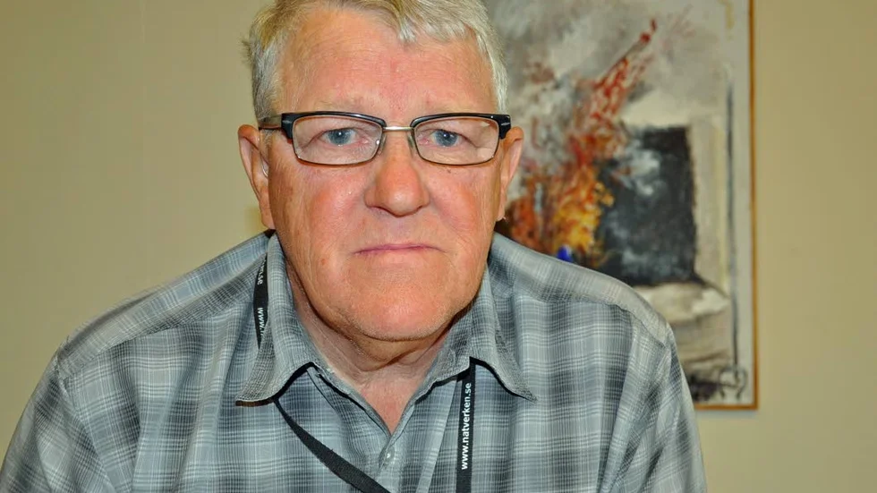 Oroad. Lennart Ojanlatva (NS) gillar inte att särskilda boenden försvinner ute i byarna.