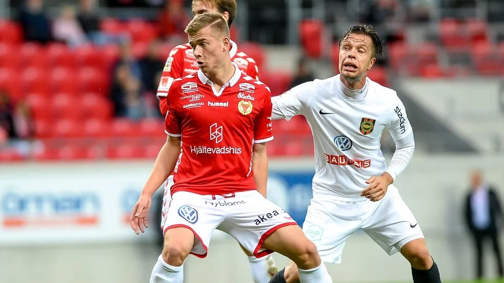 Alexander Ahl Holmström i söndagens match mot Brommapojkarna.