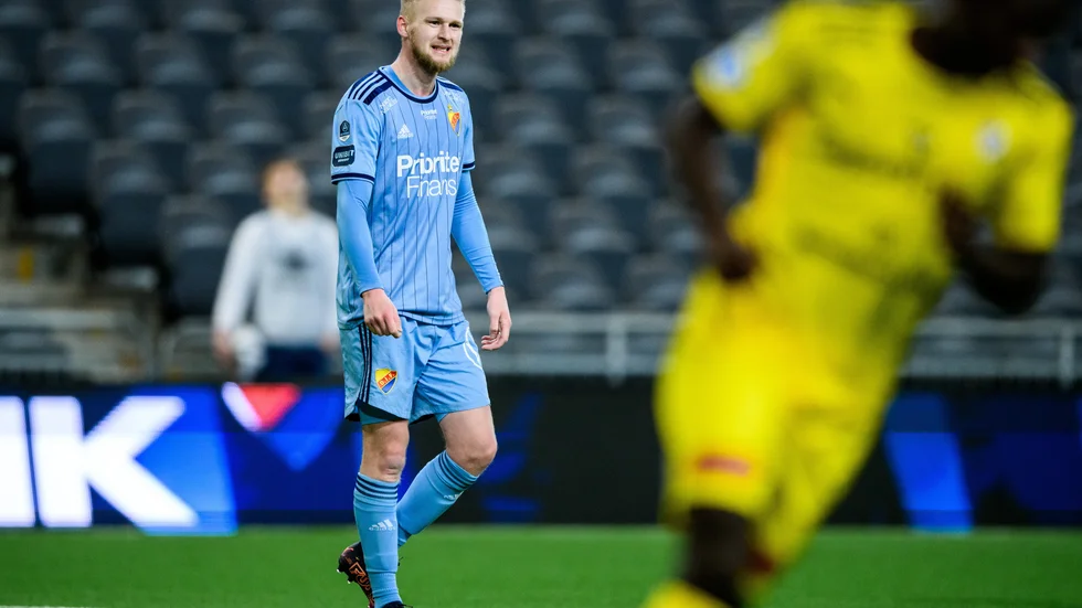 Återkomst i IFK? Det är inget långskott att Kalle Holmberg landar i IFK igen, men frågan är om det sker nu i sommar eller efter säsongen.