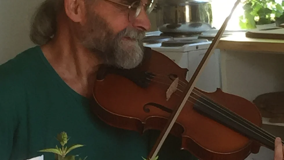 Jayant Bäckström.