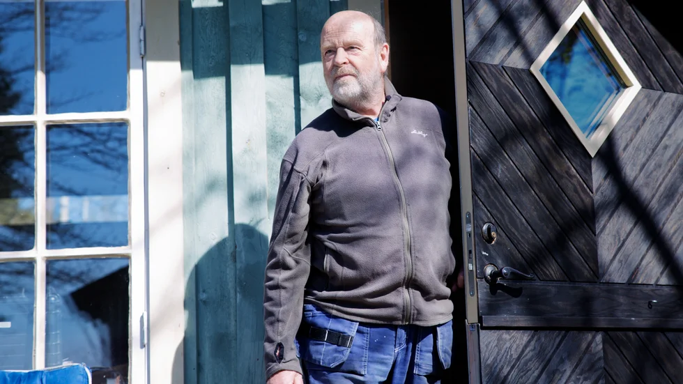 "Det handlar om vattenfrågan på Gotland, det är väl egentligen det som är det primära", säger Björn Karlsson, vid sitt sommarhus i Vamlingbo. Han är orolig över hur vattensituationen ska lösas vid den närliggande gården Sibbjäns, där krögare Danyel Couet planerar en gårdsrestaurang.