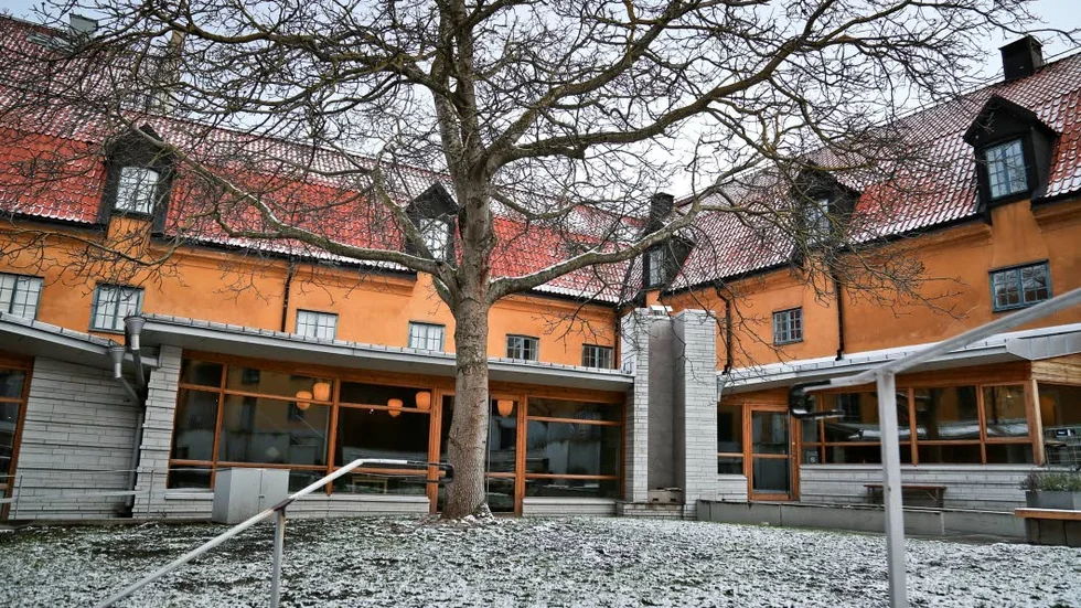 Restauranglokalen ligger på innergården vid Fornsalen, en utbyggnad som Gotlands Museum gjorde 2007.