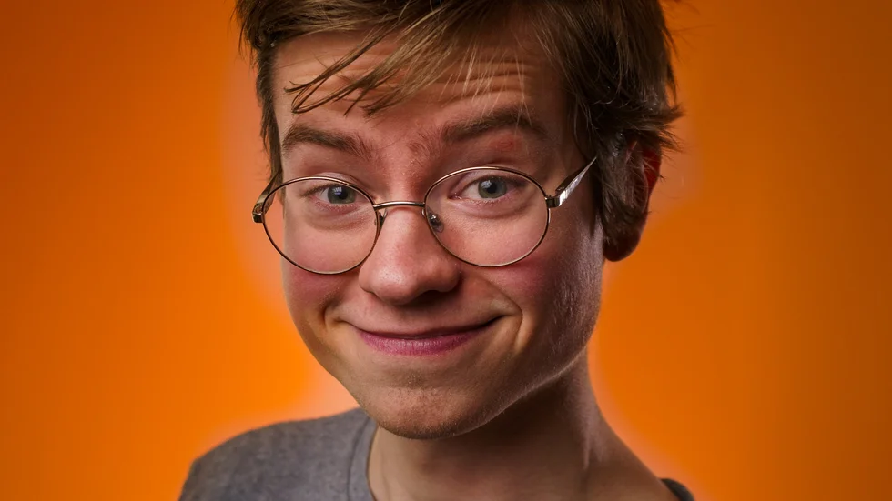 David Larsson är med i SörmX med en ny produkt som ska göra lego mer interaktivt.