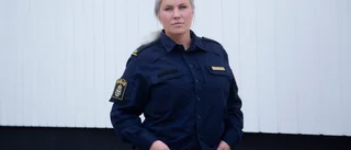 Kvinna gick till attack med kniv – polisen Emma Svensson var nära att skjuta: "Det tuffaste jag varit med om"