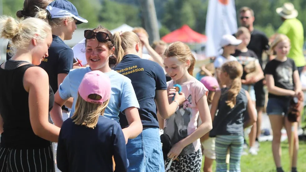 Det blir ingen folkfest på Vårnäs i sommar. Stortävlingen Guldsporrarna sätts på paus.