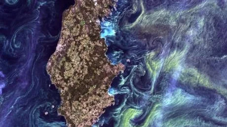 Tiden är fredlig men läget är utsatt.foto: NASA/scanpix