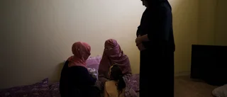 Fel av regeringen att skära i biståndet