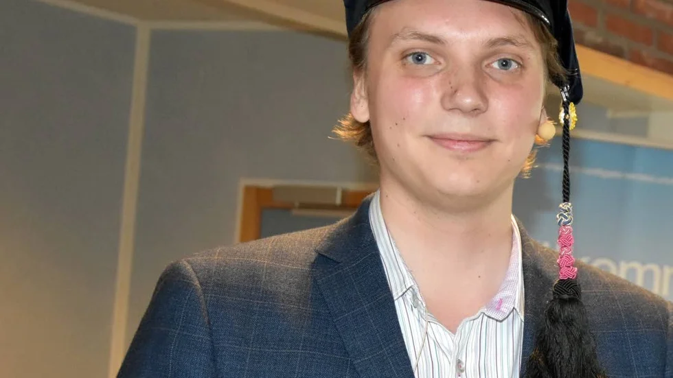 Tråkigt beslut. Luleå studentkår är kritisk till att region Norrbotten tänker stänga Porsö hälsocentral berättar ordförande Carl Johan Granqvist.