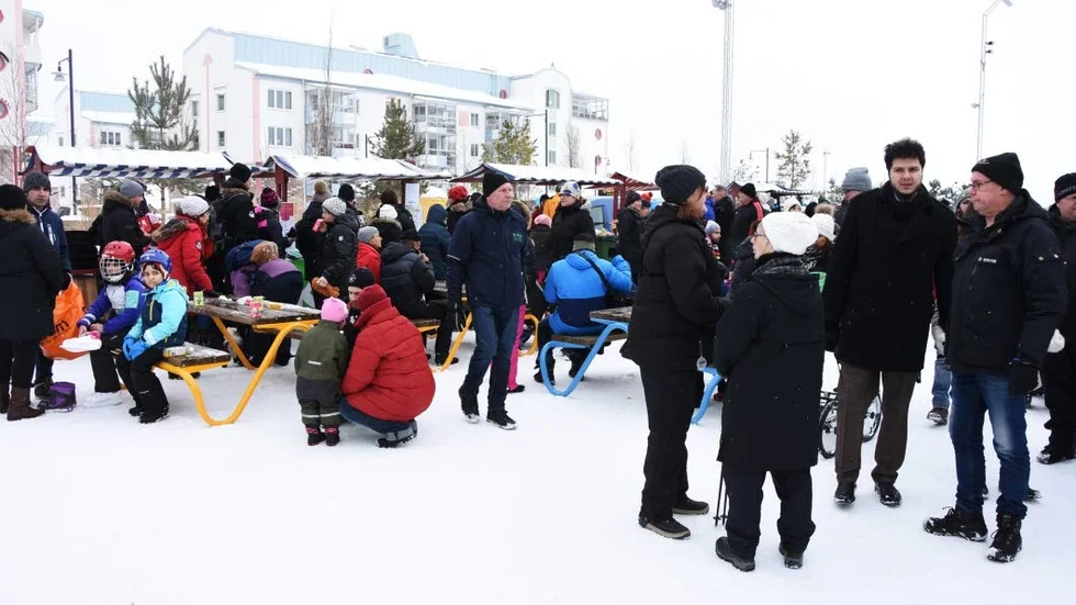 Tusentals människor besökte Luleå on ice, nu är det dags för folkfest igen.