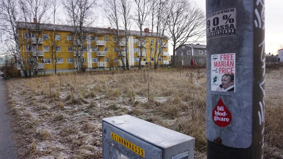 Den så kallade tvätteritomten ligger bakom Willys.