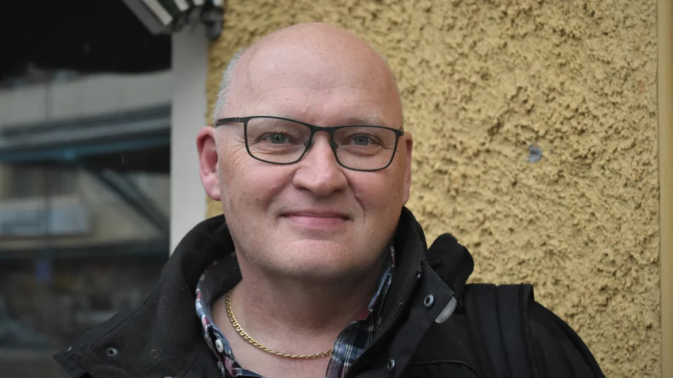 Pierre Ländell (LPO) överväger en anmälan till Justititeombudsmannen. Han tror att Christer Segerstéen (M) och kommunstyret i så fall kommer att få kritik.