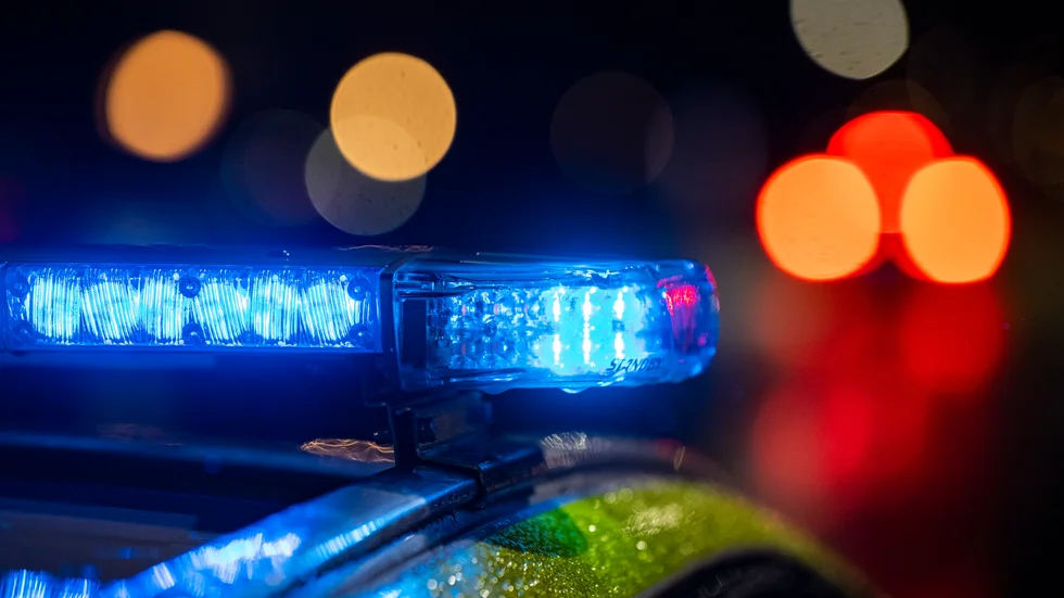 Mannen som är misstänkt för mordbrand vägrar att lämna ut nyckeln till huset till dödsboet.