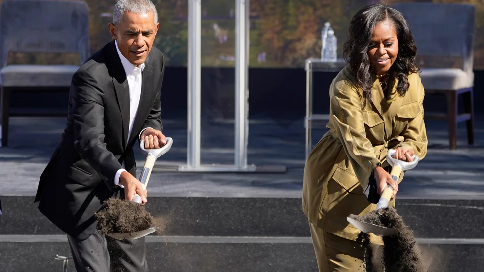 Före detta president Barack Obama tillsammans med hustrun Michelle Obama. Arkivbild.