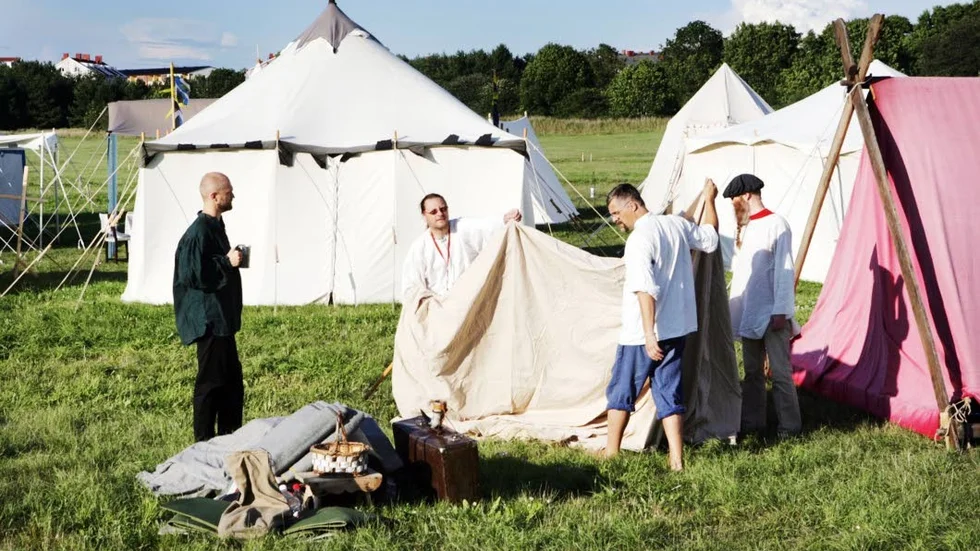 Medeltidsveckan driver egen camping under festivalveckan.