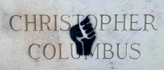 Columbus-staty slängd i sjön i Baltimore