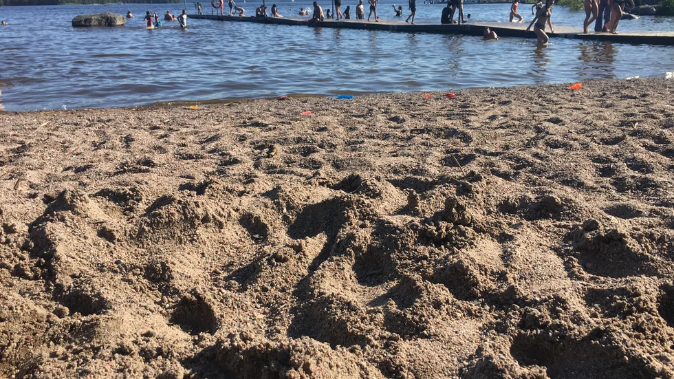 Med hjälp av vår tjänst kan du enkelt hålla koll på badtemperaturerna i Uppland hela sommaren.